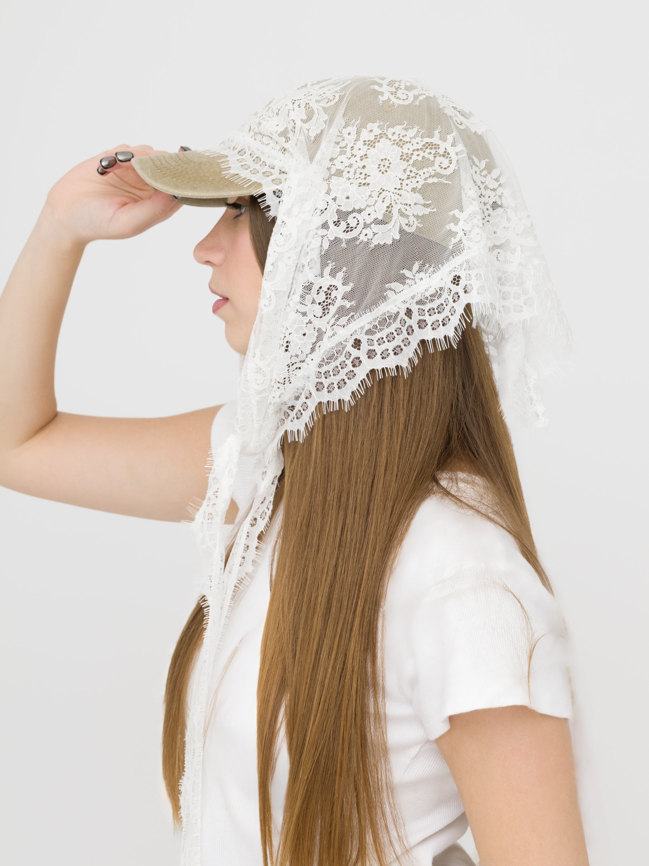 HAVEONE- cappello con visiera e bandana in pizzo