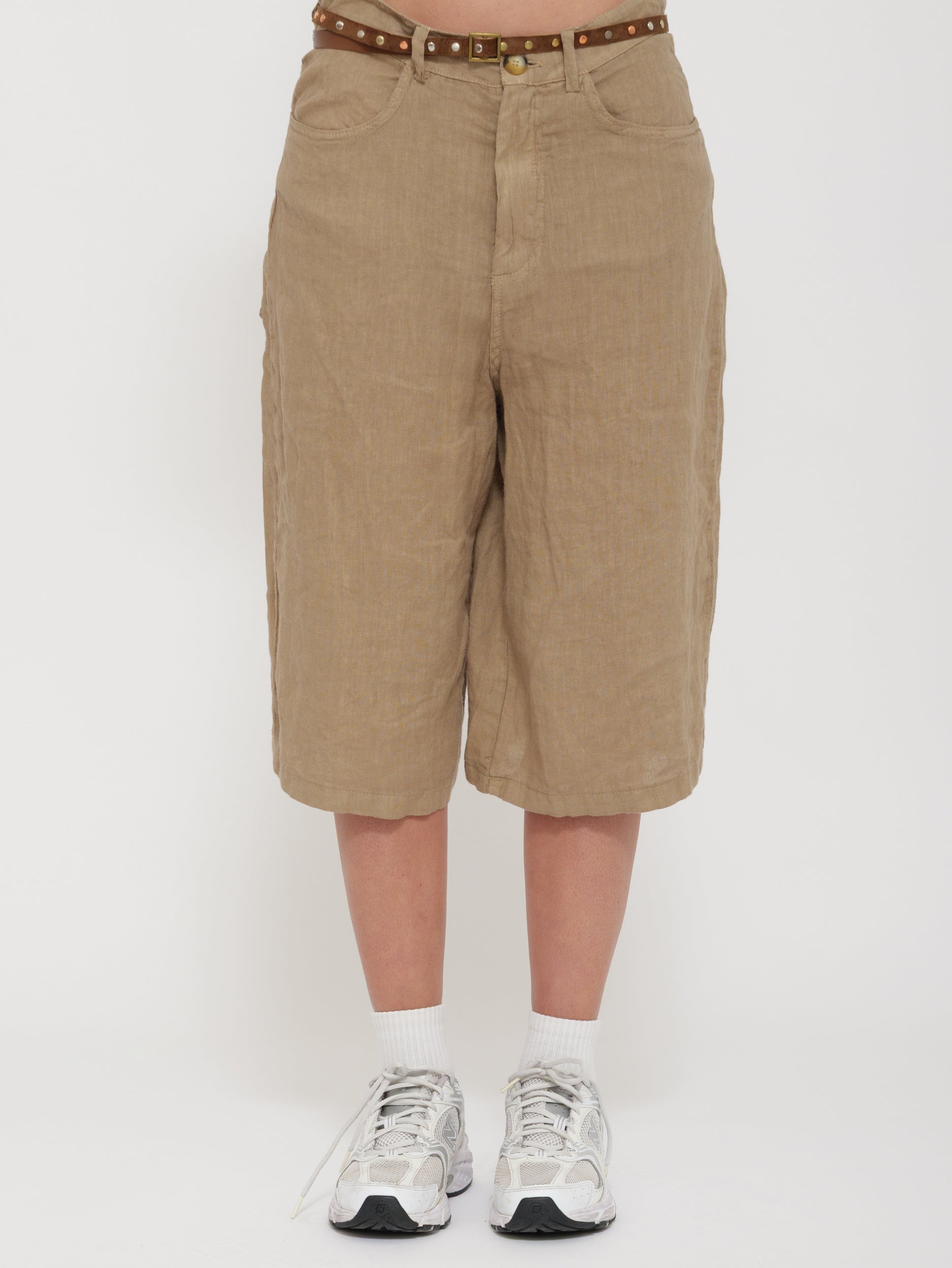 Bermuda in lino con cinturino