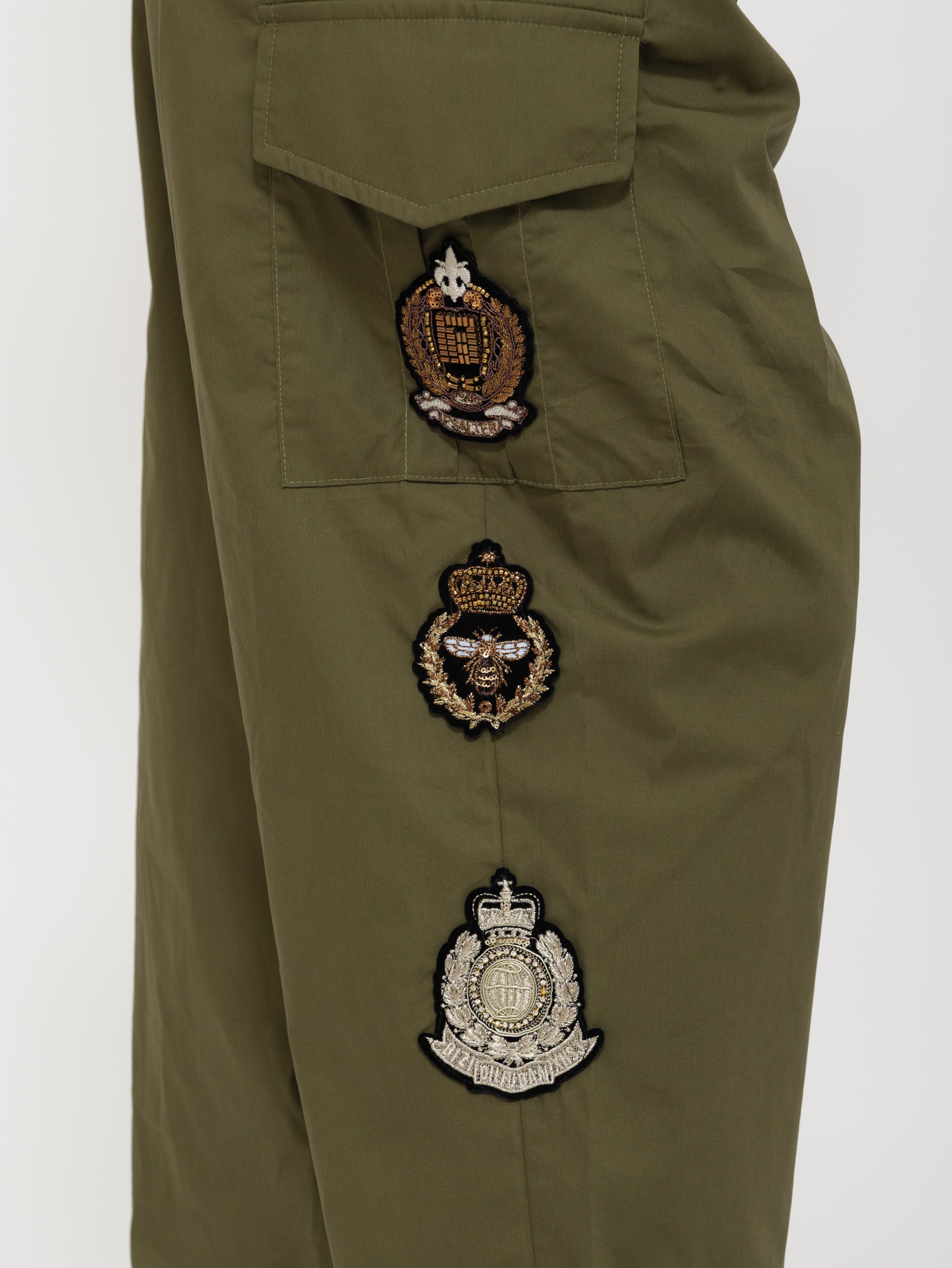 Pantalone cargo slim con cinturino