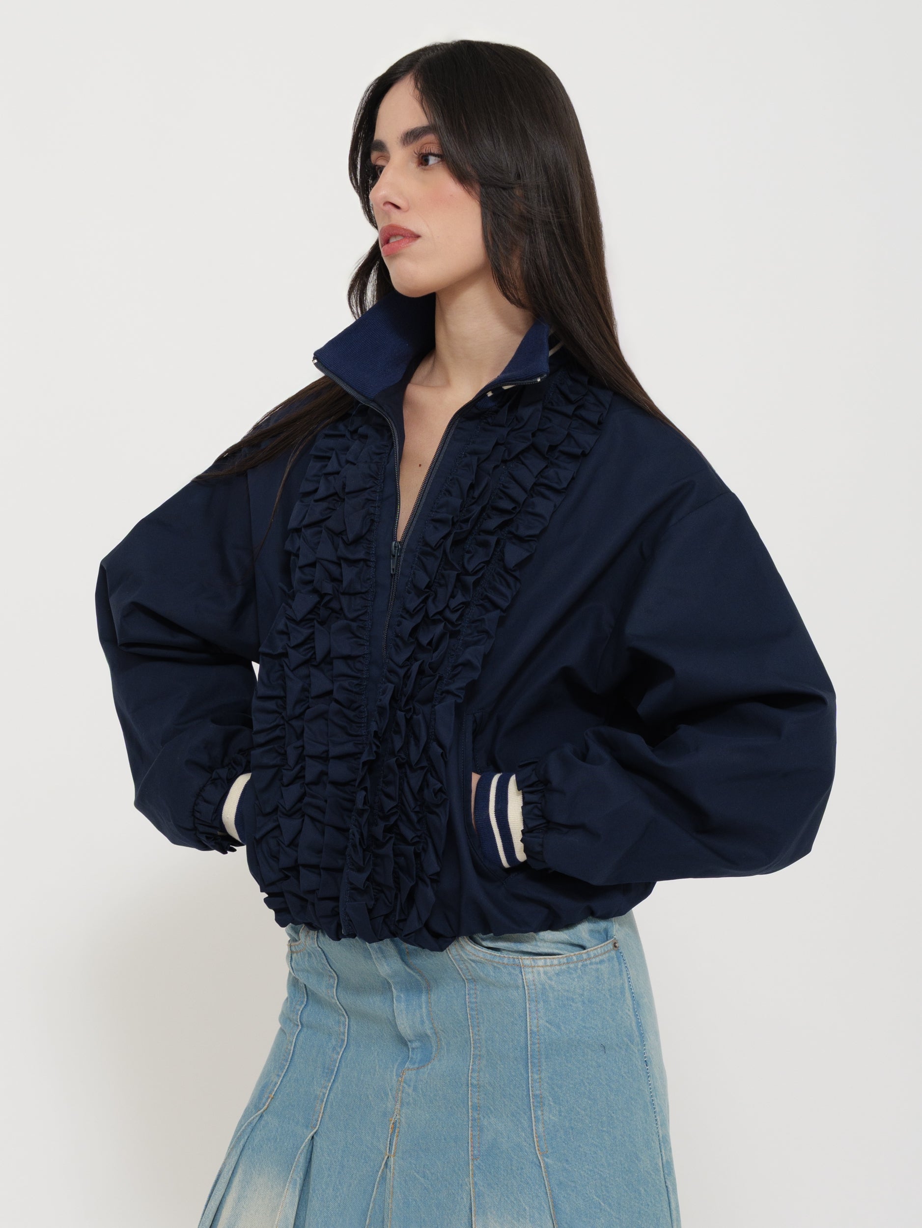 Puff bomber jacket con ruches frontali