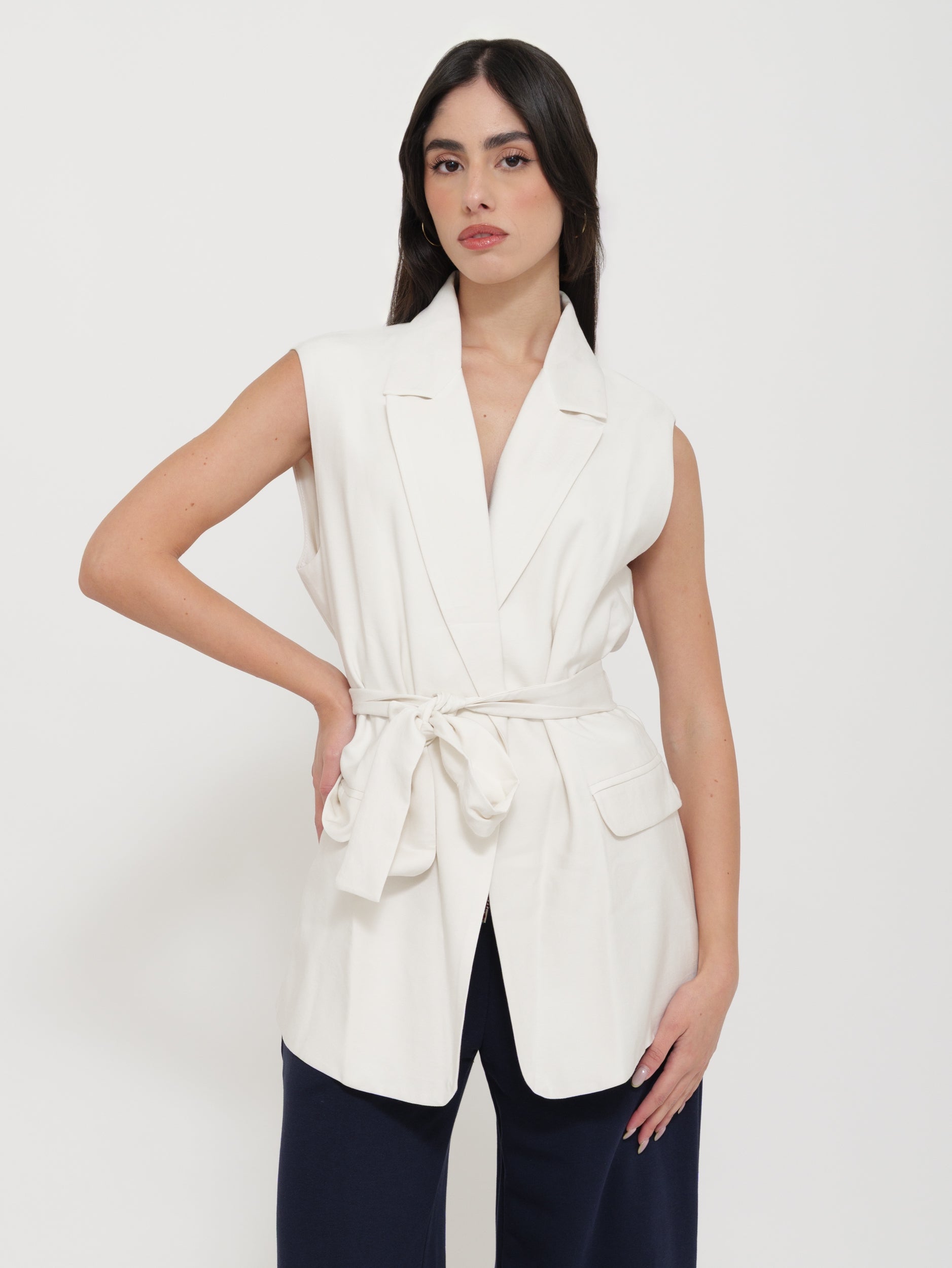 Blazer gilet strutturato con cintura in vita