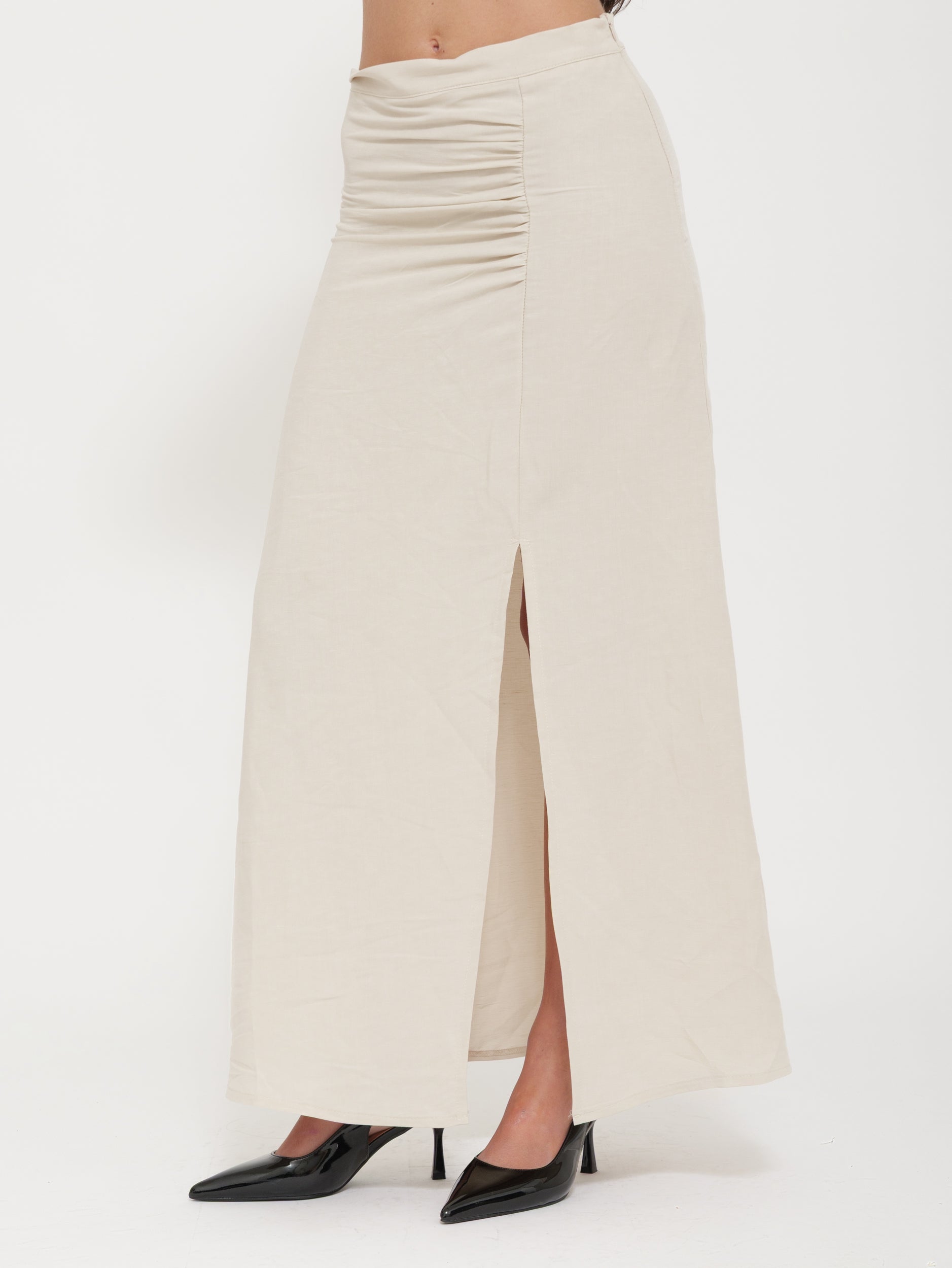 Gonna Lunga Beige con Spacco e Arricciature