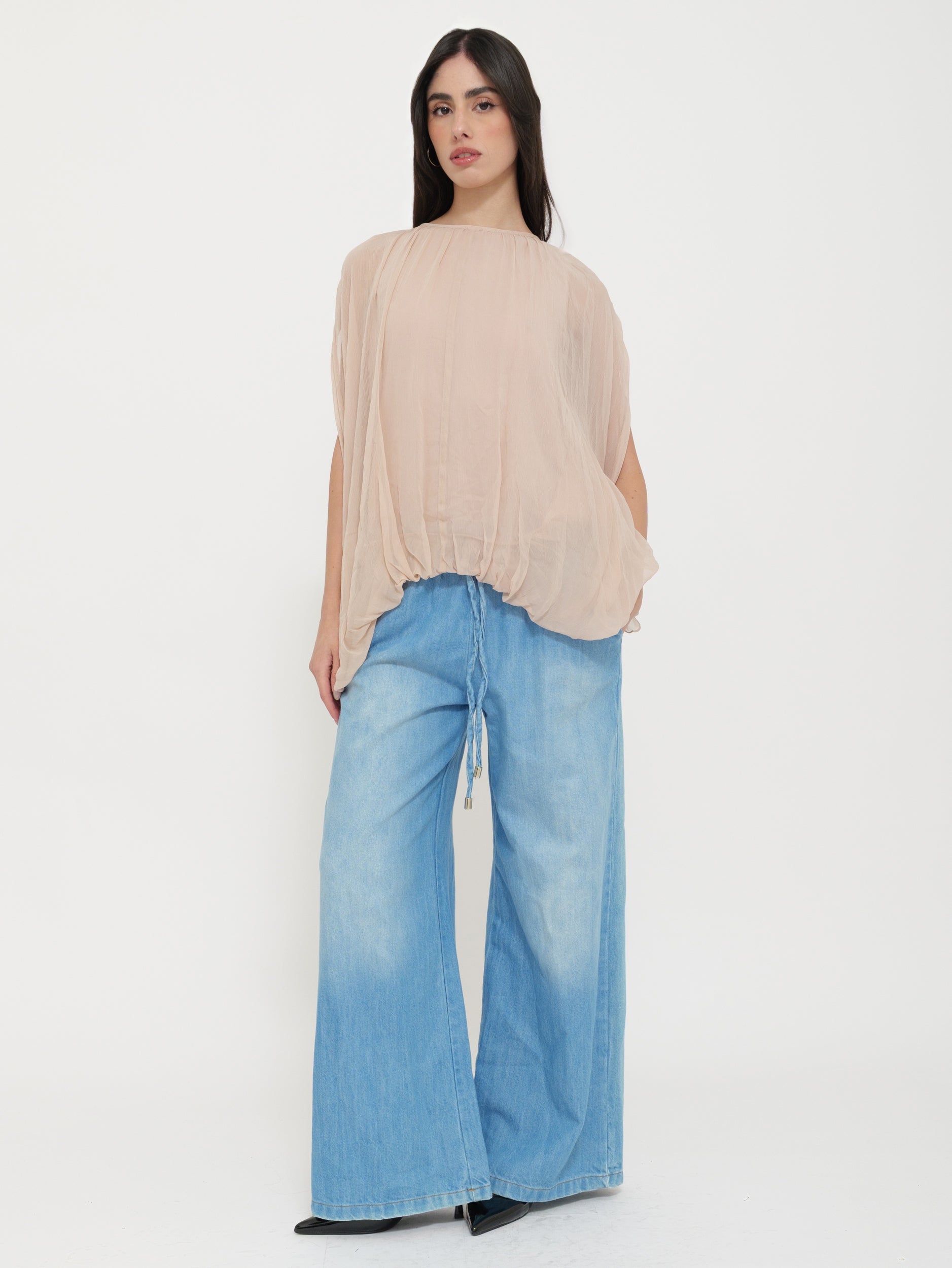 Blusa Morbida con Dettaglio Manica “Tensione”