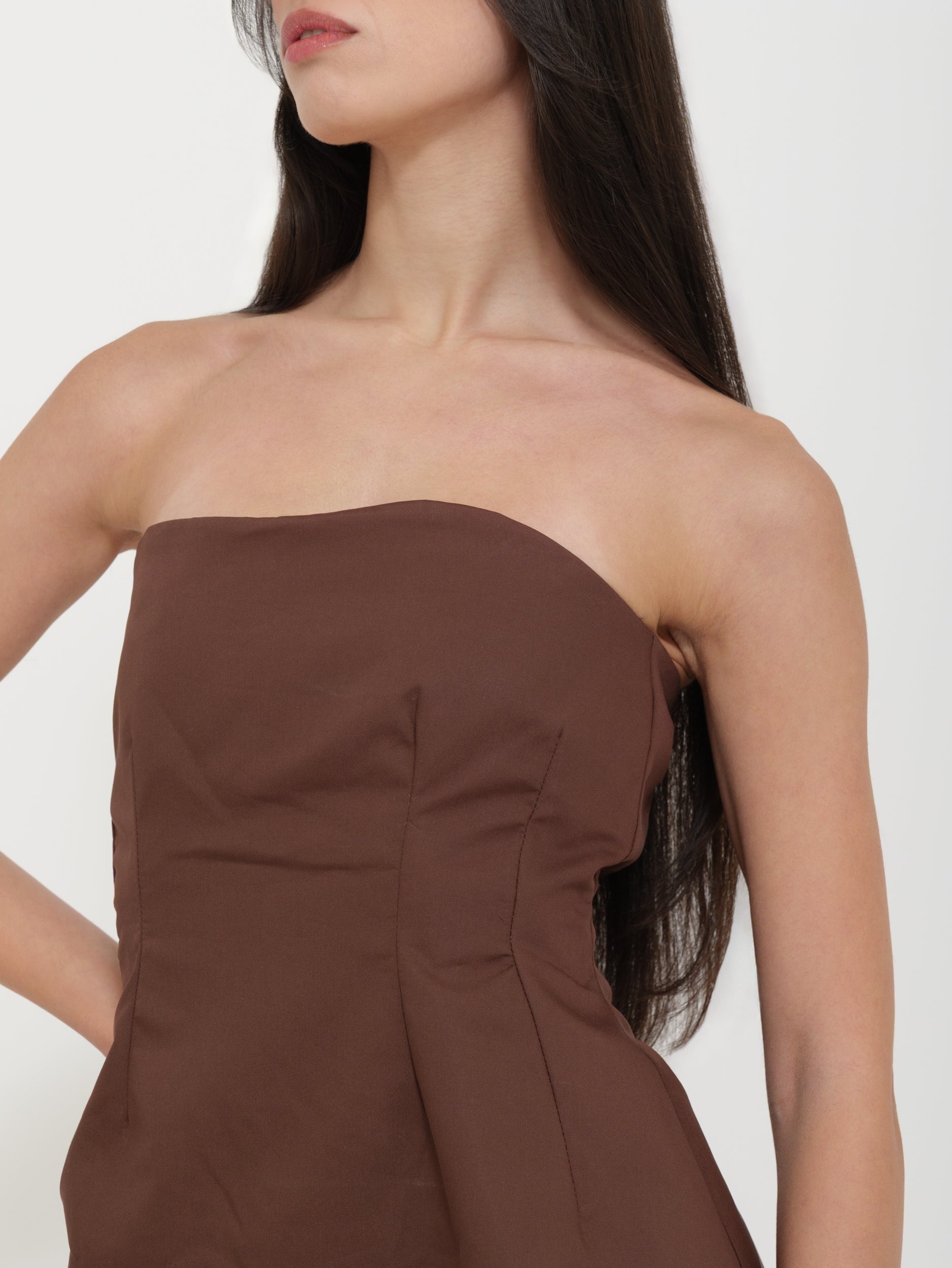 Abito Lungo Marrone con Corsetto Bustier “Tensione”