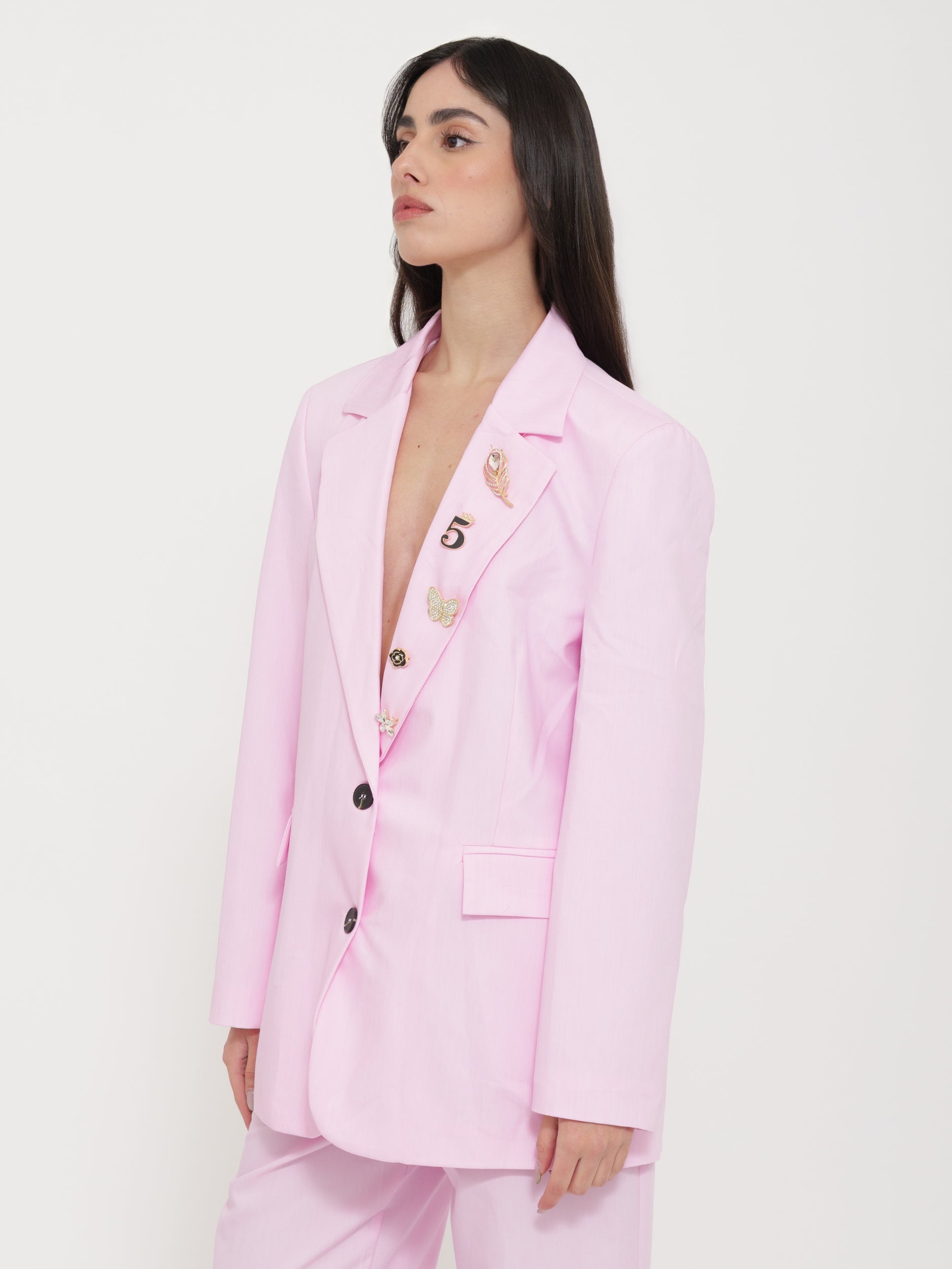 Blazer Mobiletto Rosa Chiaro con Applicazioni Spille “Tensione”