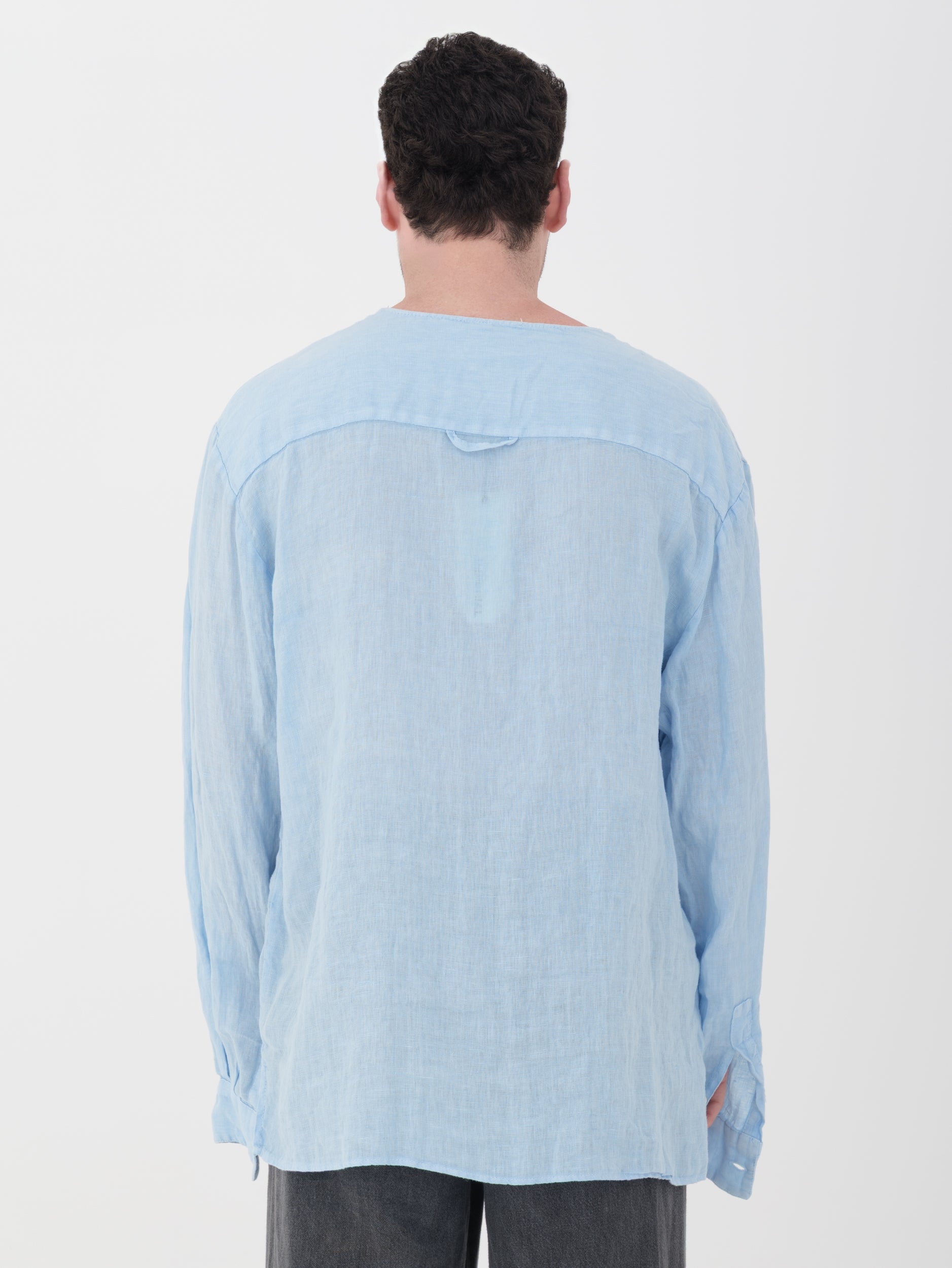 IMPERIAL - camicia in lino azzurro dettaglio scollo