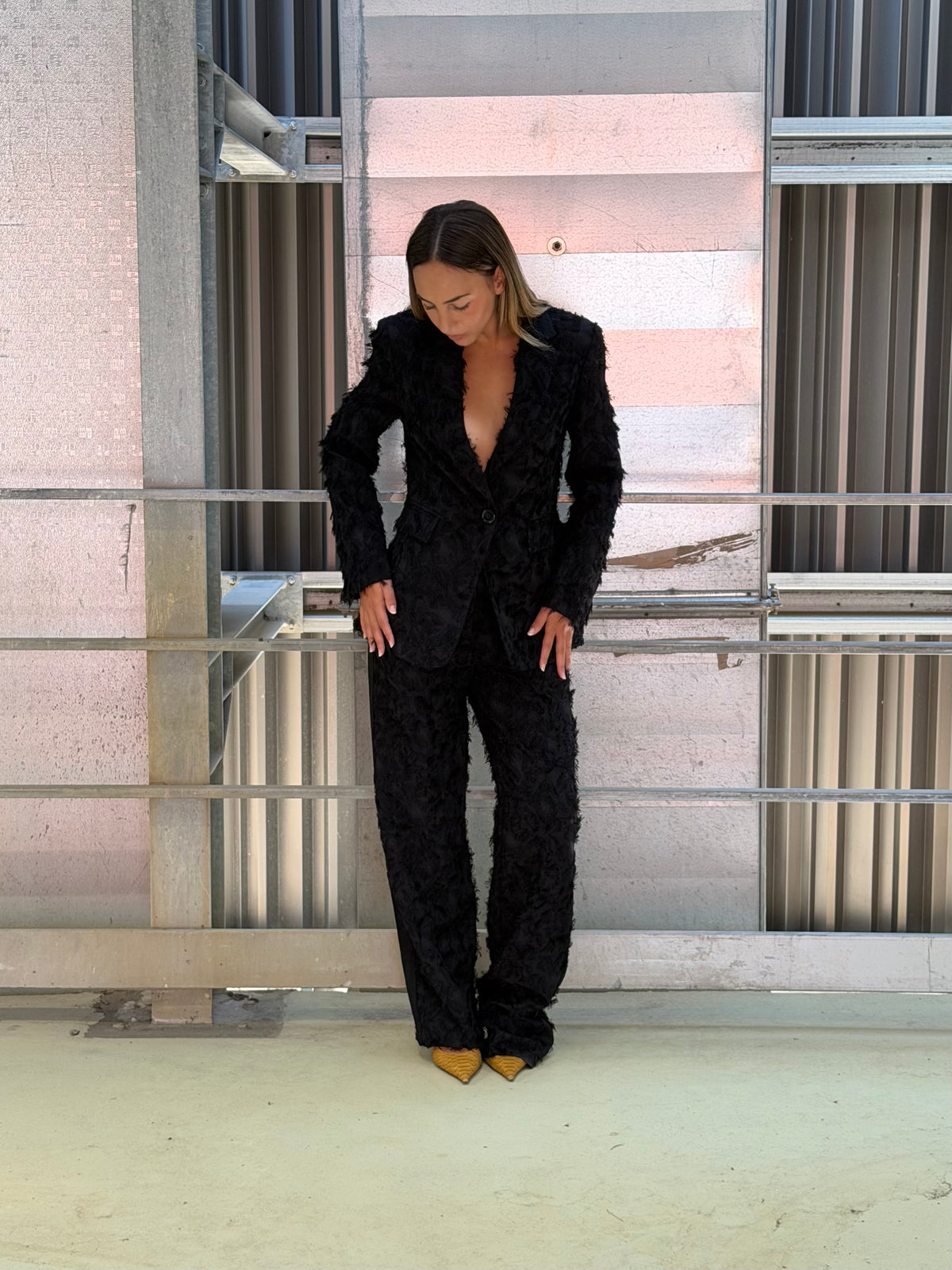 BLUMARINE - blazer strutturata con texture sfrangiata