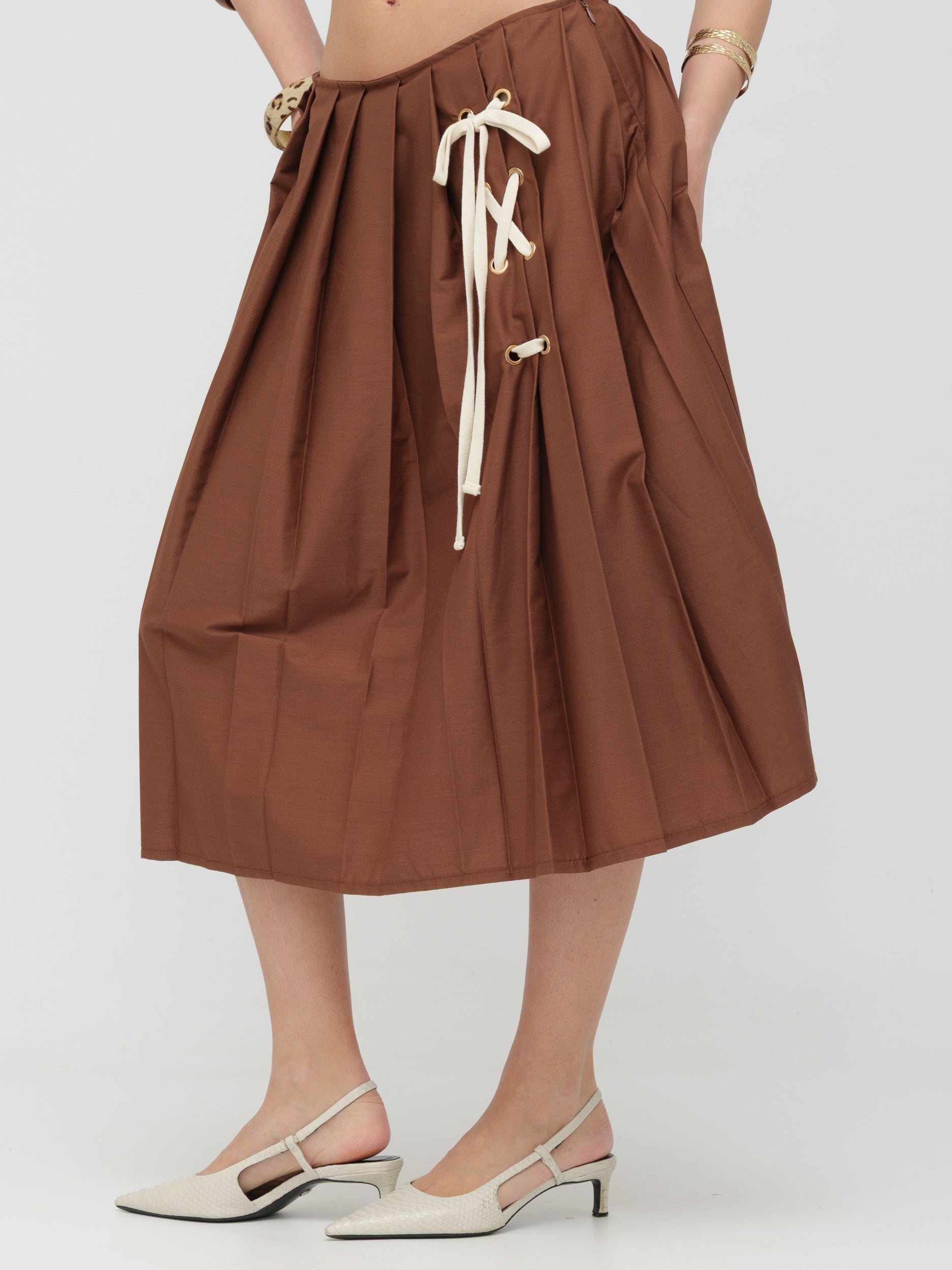 TENSIONE IN - gonna plissettata con dettaglio laccio brown