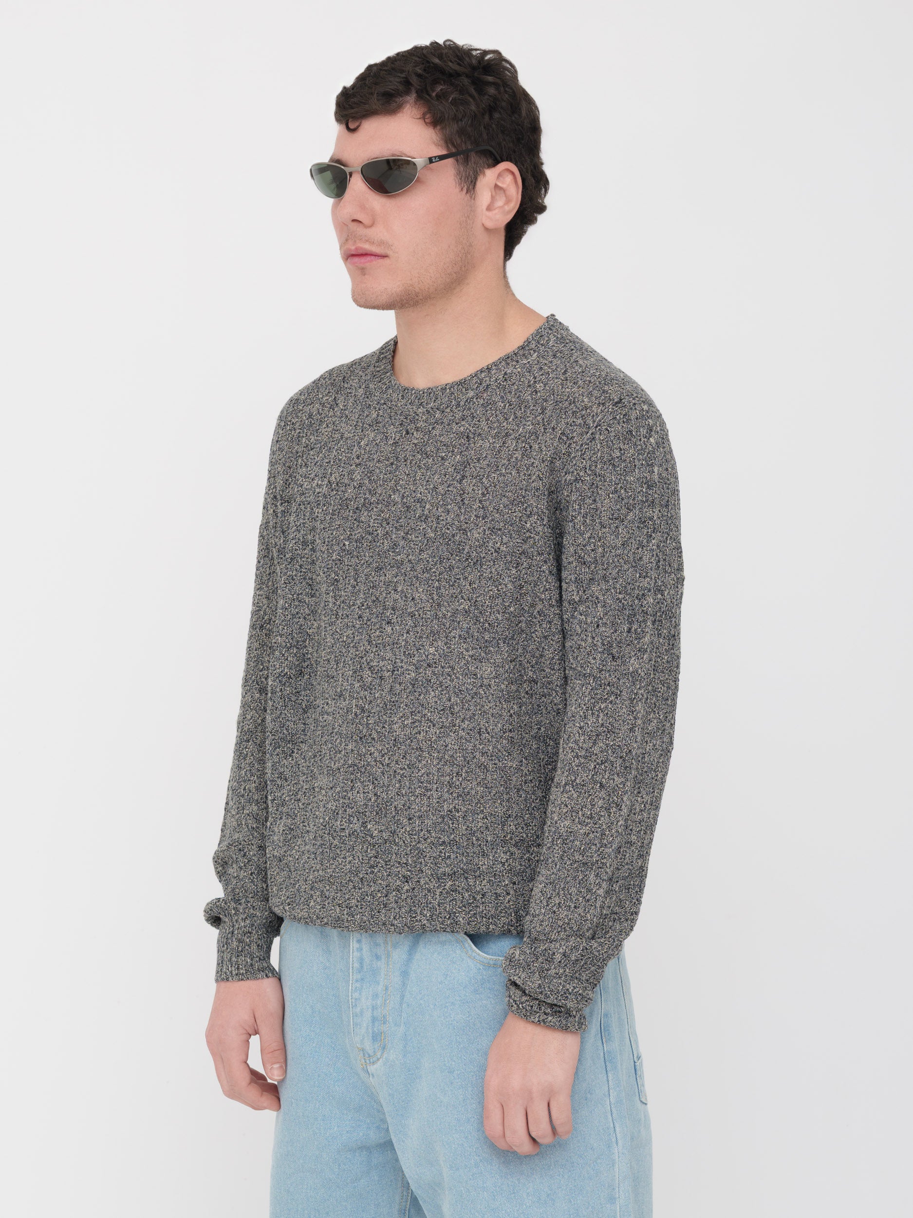 H953 - pullover