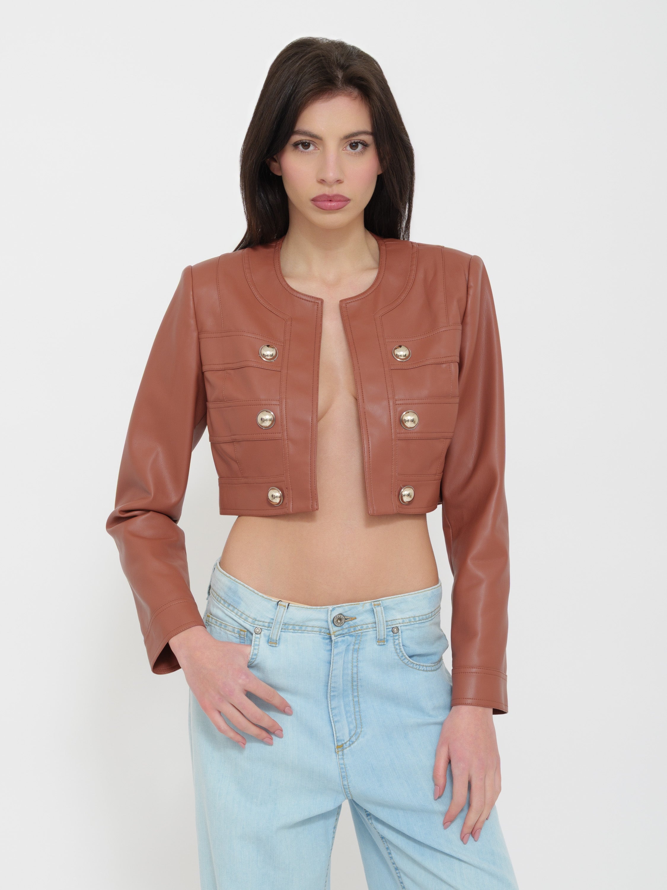 Giacca corta con borchie bottoni nenette