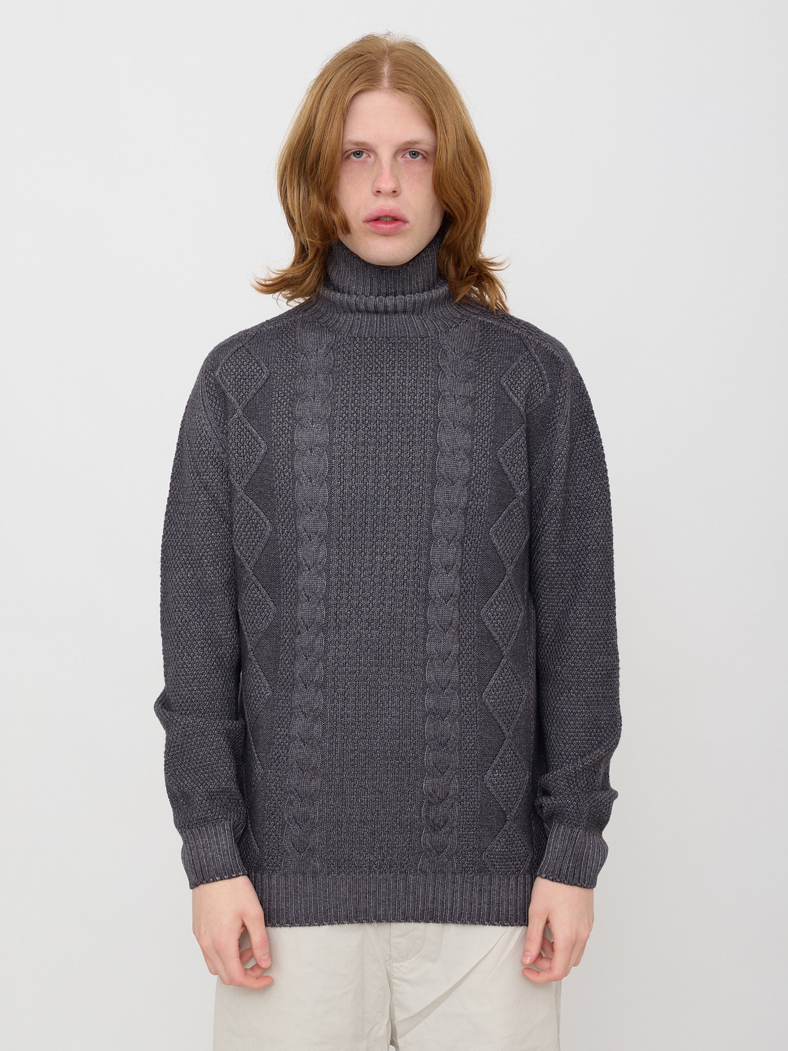 Pullover collo alto H953