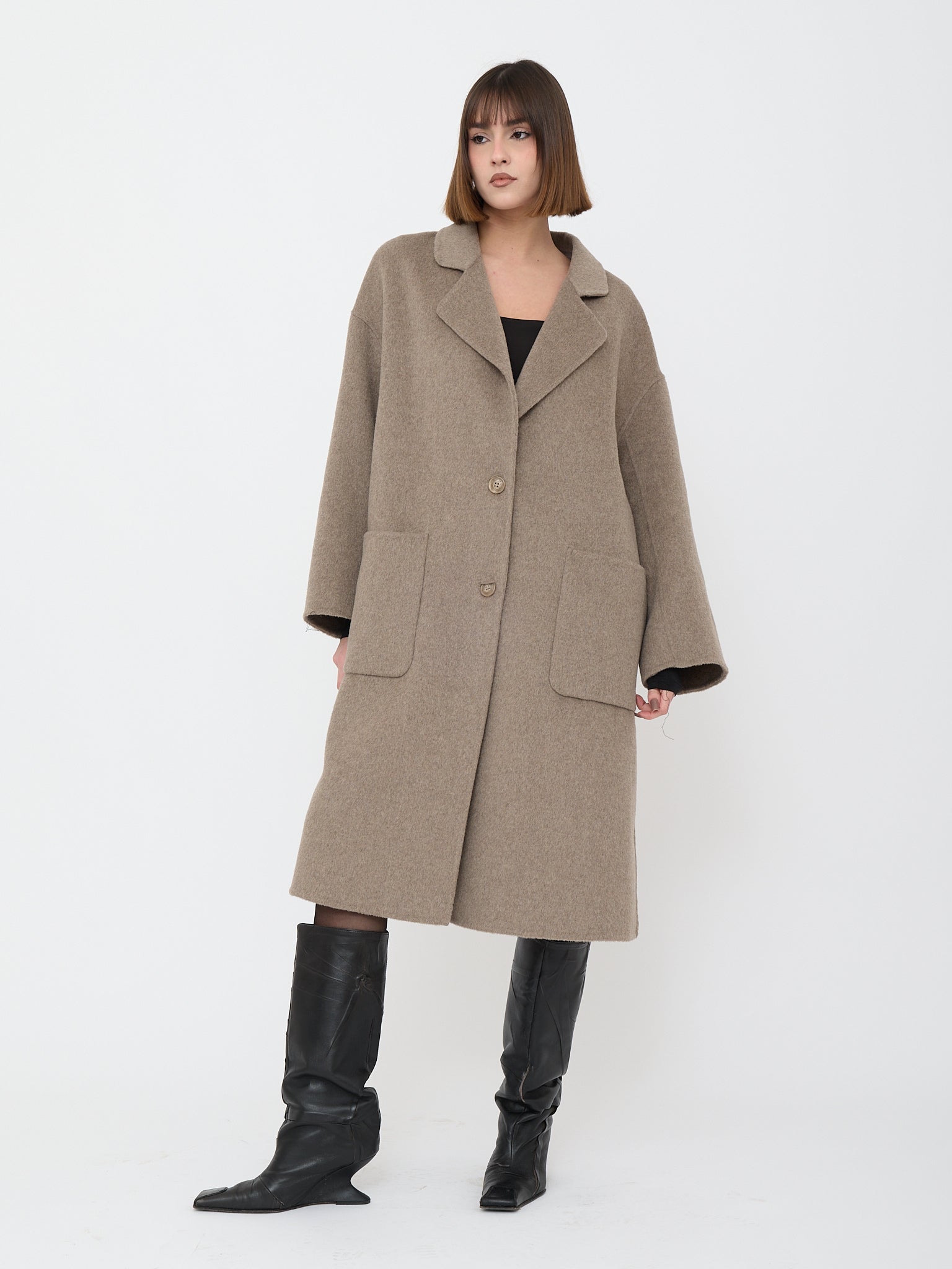 COAT WITH DOUBLE-BREASTED SASH