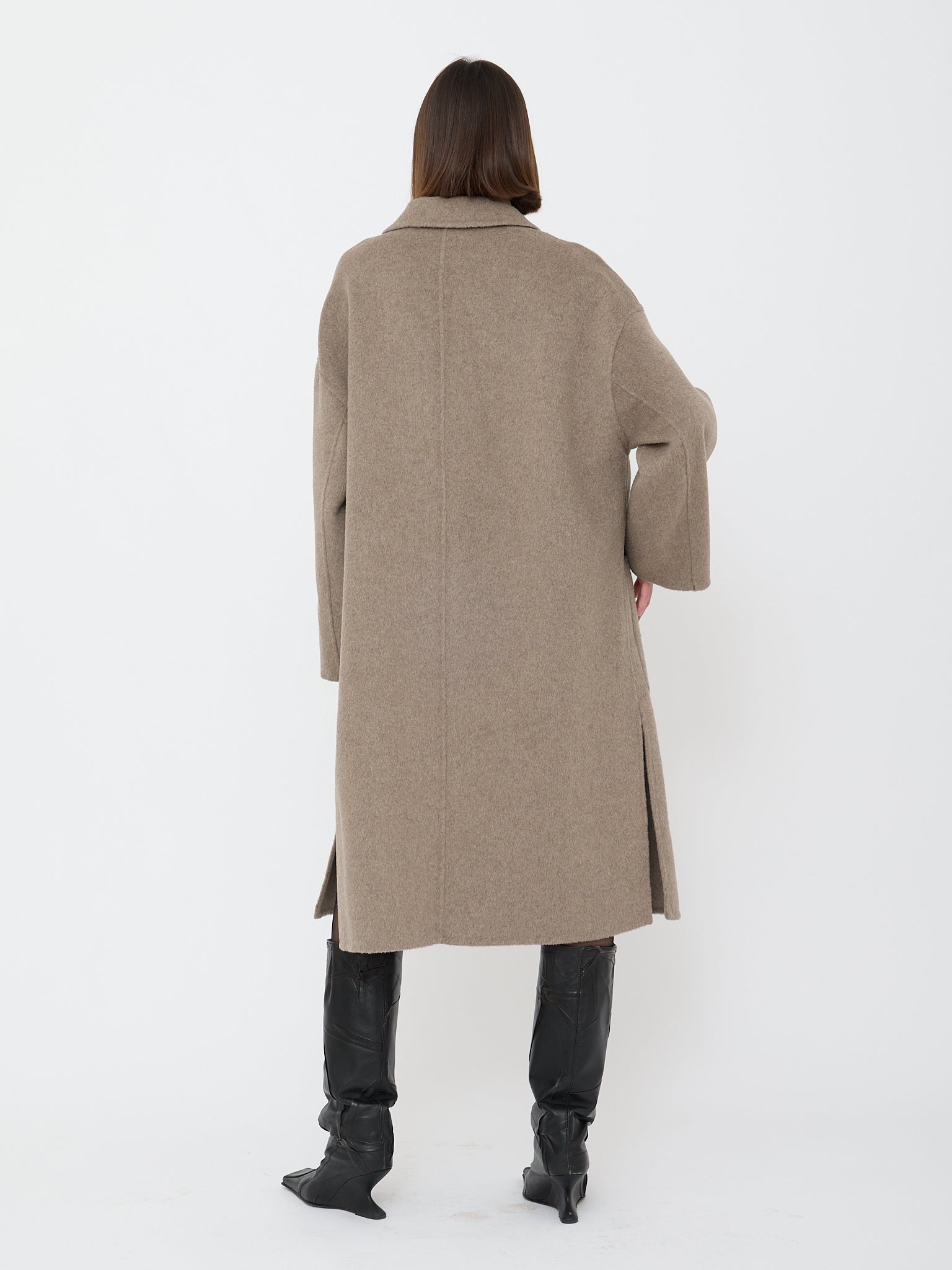 COAT WITH DOUBLE-BREASTED SASH