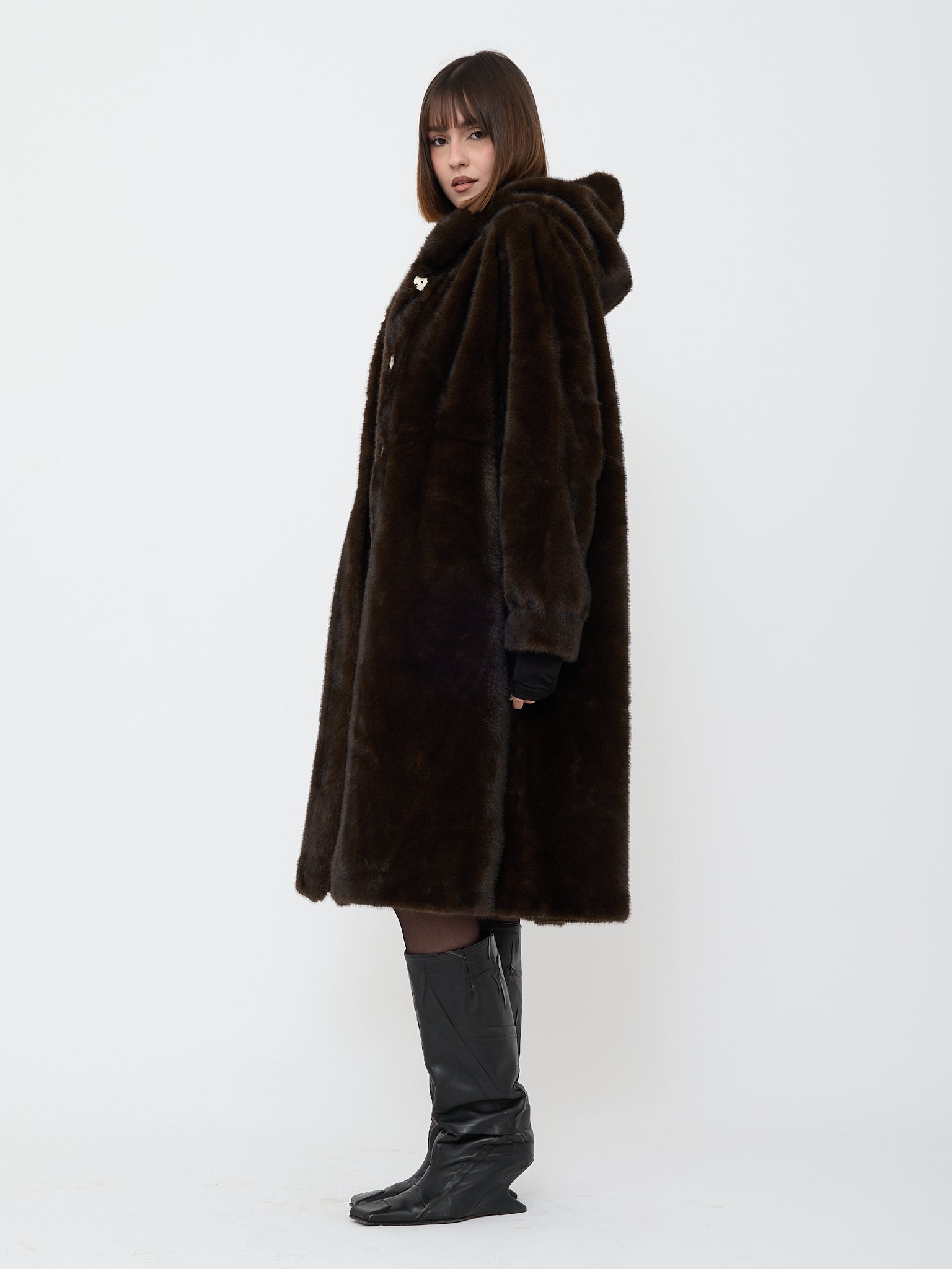 COAT WITH DOUBLE-BREASTED SASH