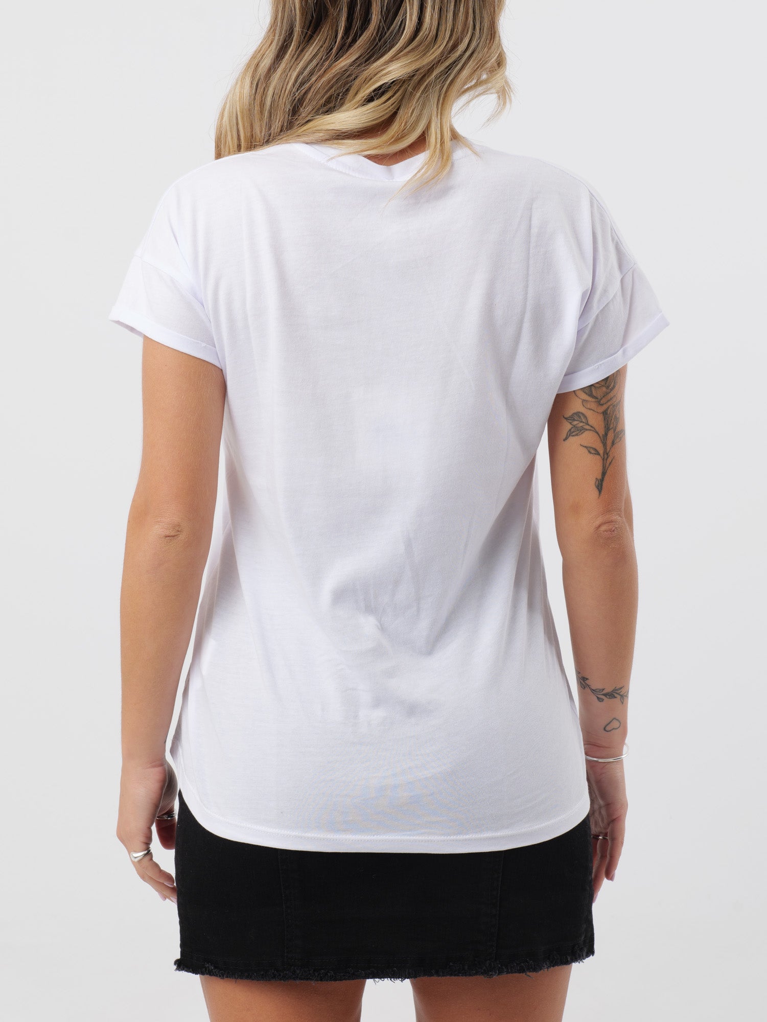 T-SHIRT TENSIONE IN