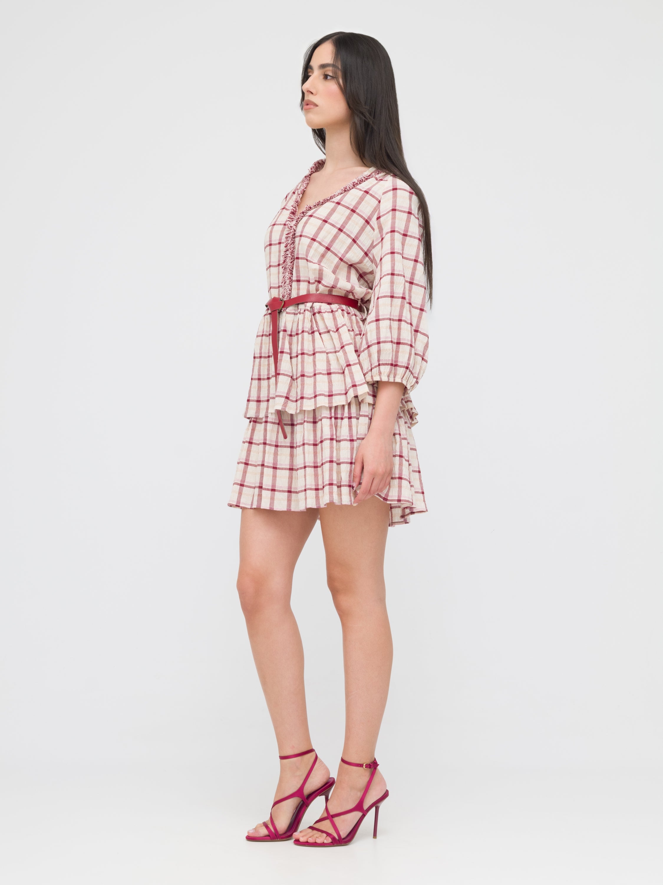 TENSIONE IN - mini dress motivo a quadri con cintura in vita
