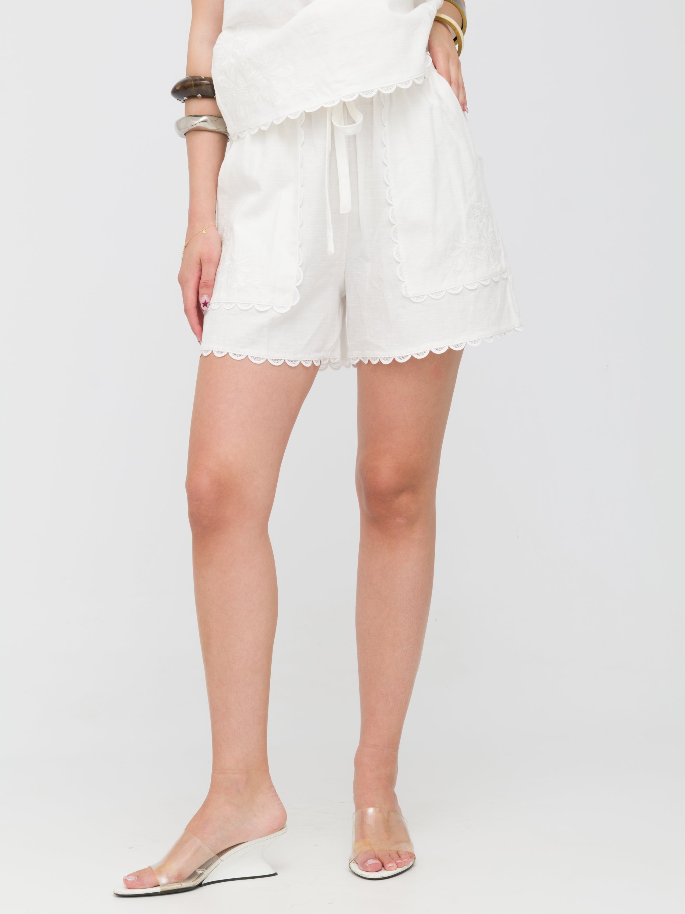 INFLUENCER- shorts White regolabili con laccio
