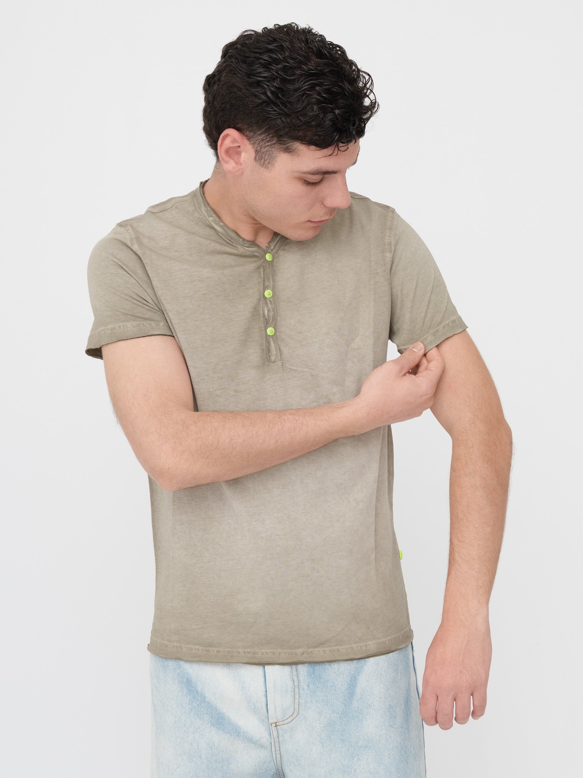 SHOCKLY - t- shirt dettaglio bottoni