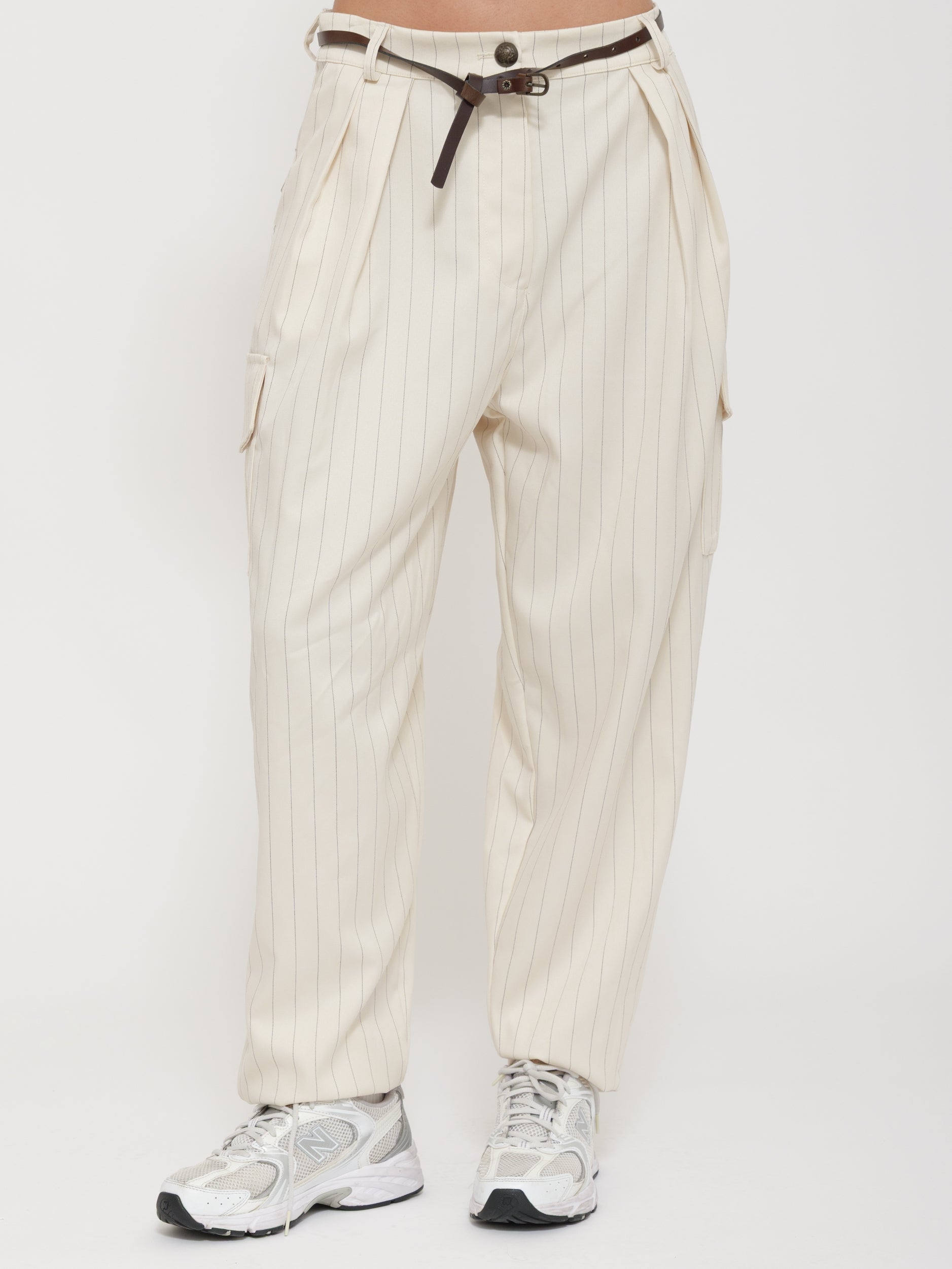 Pantalone cargo gessato con cinturino