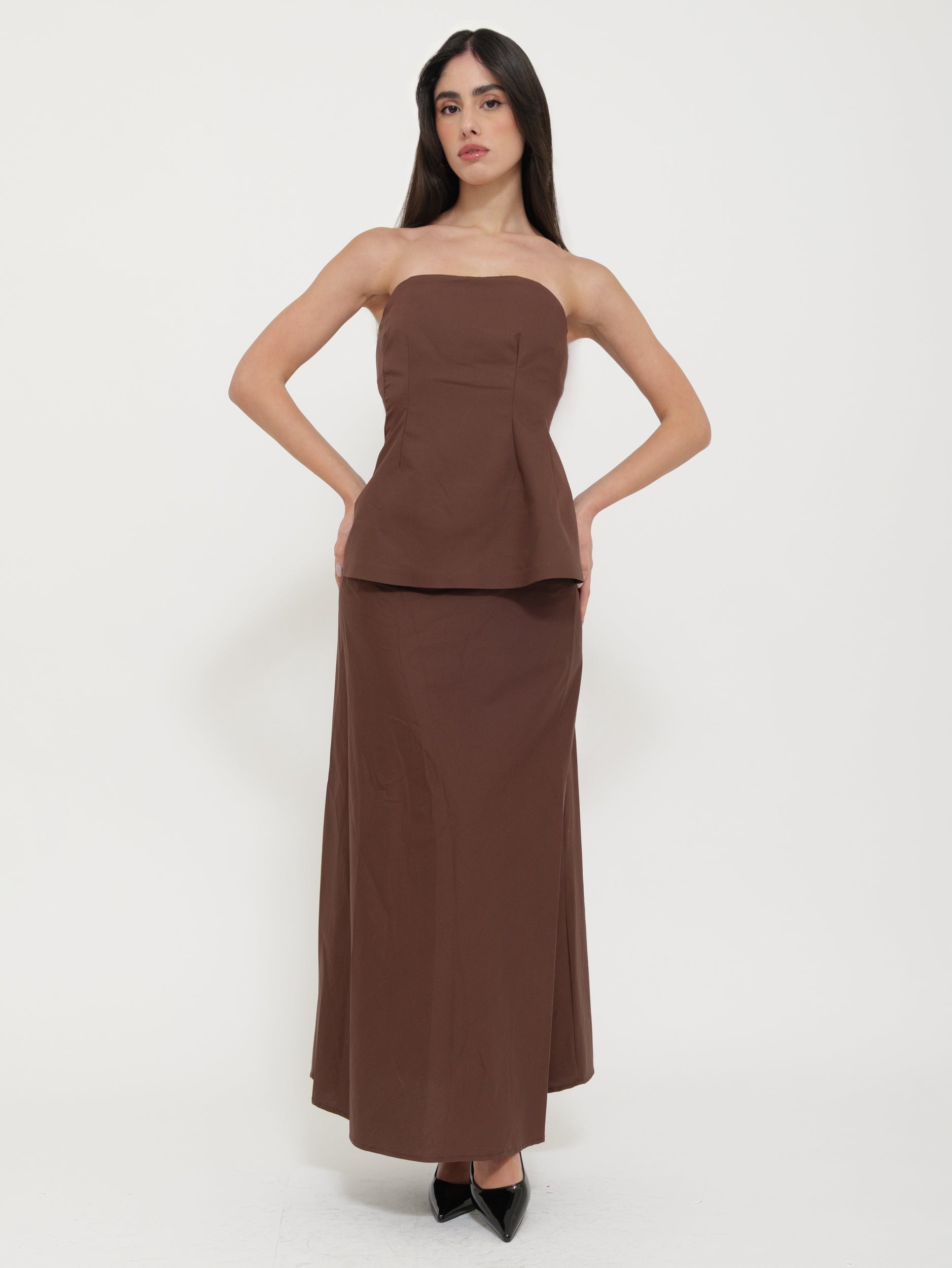 Abito Lungo Marrone con Corsetto Bustier “Tensione”