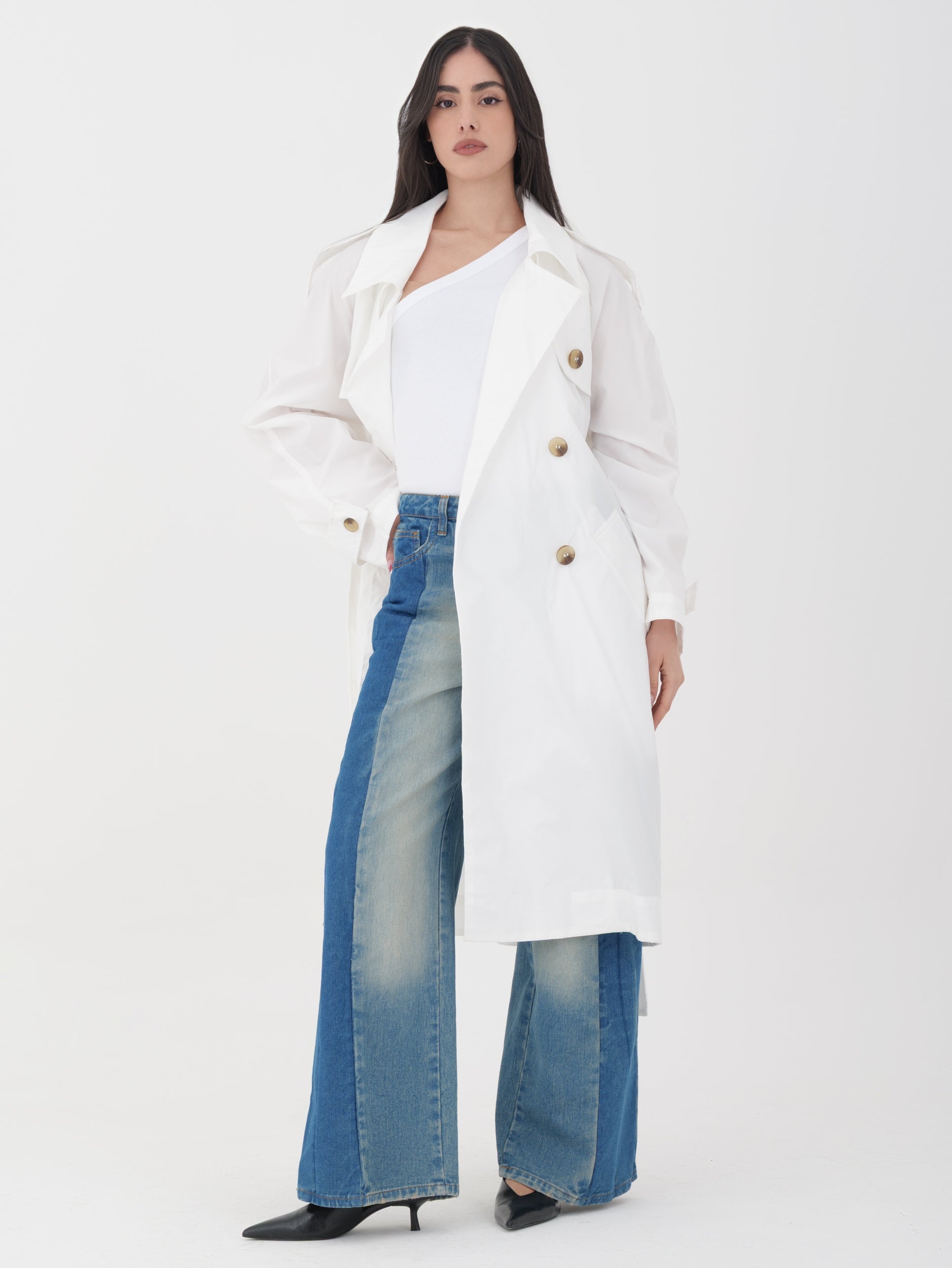 TRENCH COAT WITH GOLD/BEIGE DETAILS