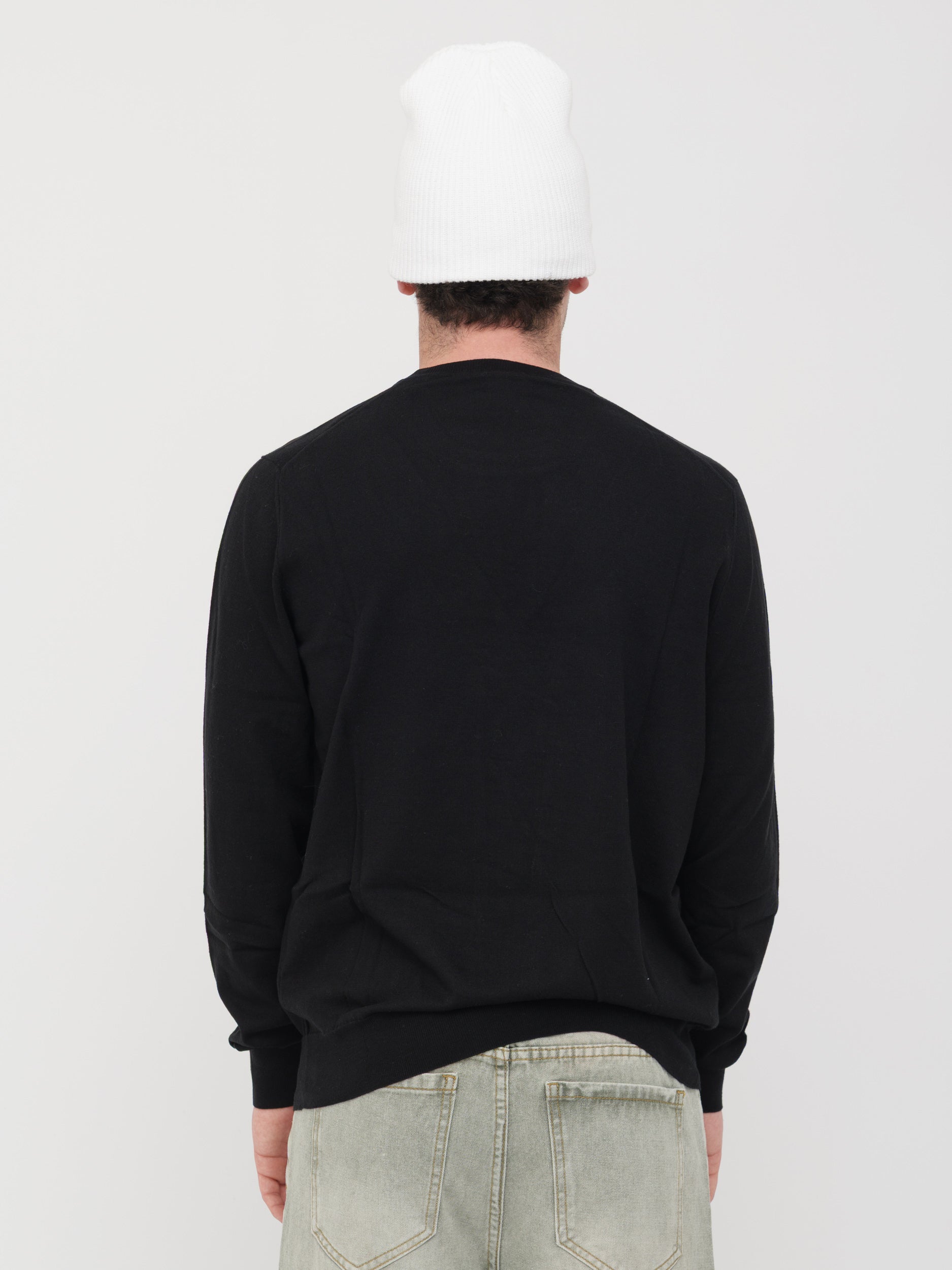 H953 - pullover black