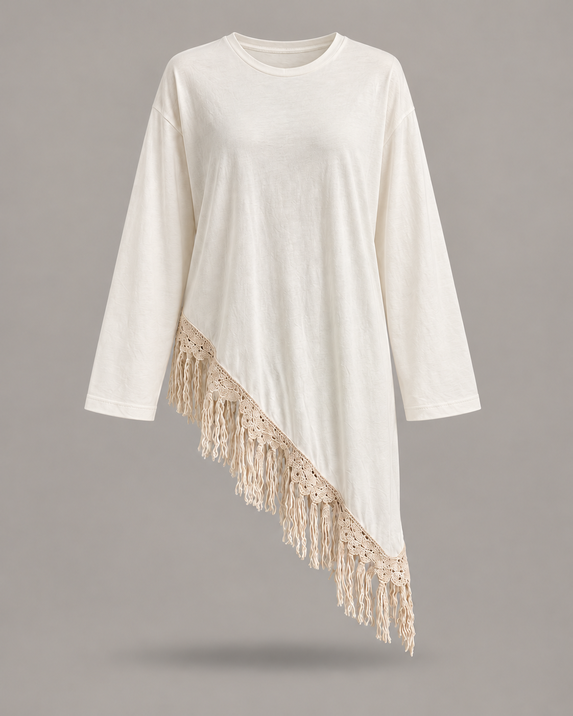 HAVEONE  – Maglia asimmetrica avorio con bordo crochet e frange
