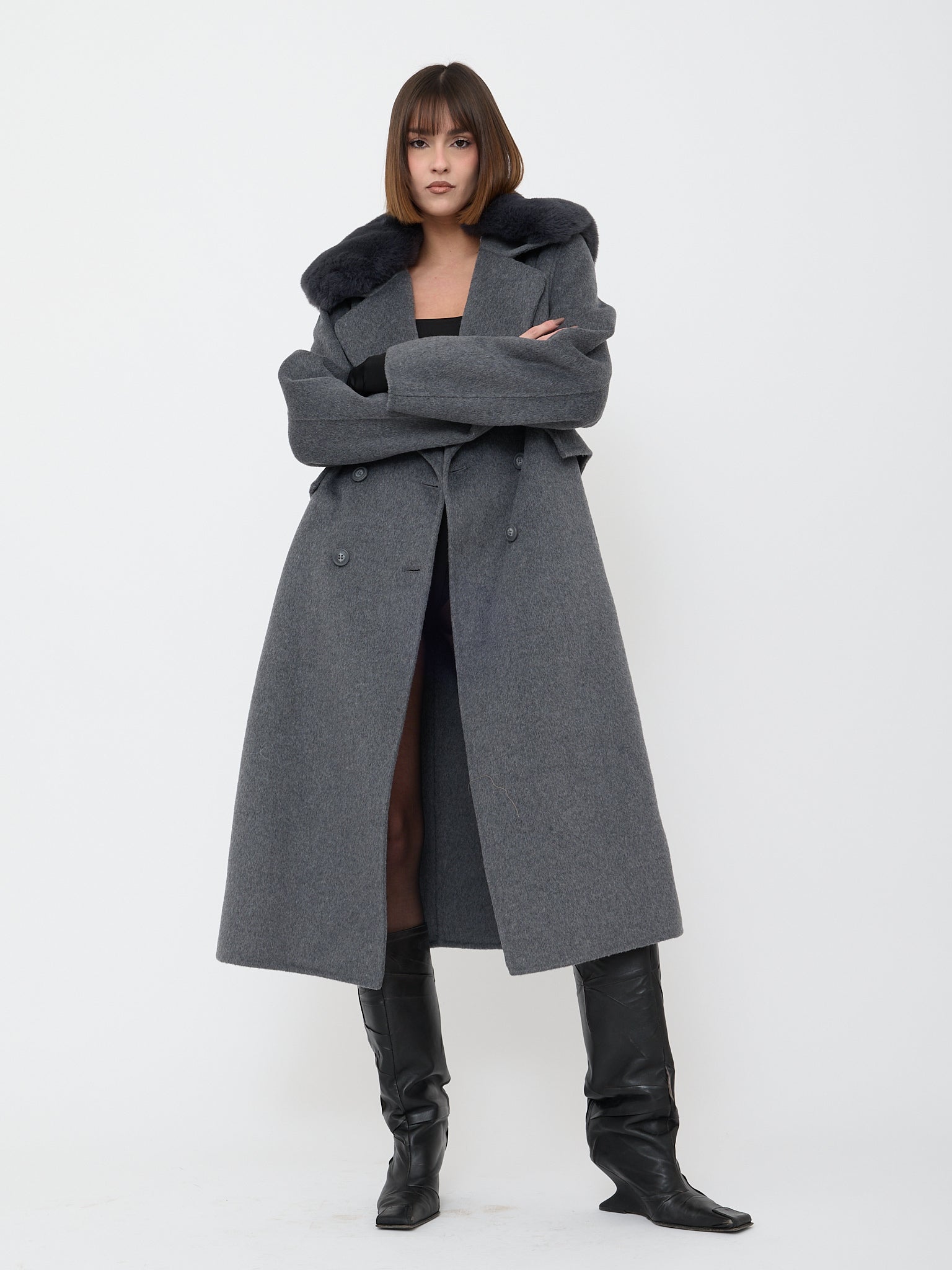 COAT WITH DOUBLE-BREASTED SASH